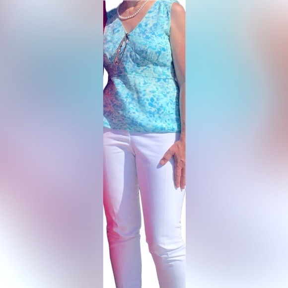 Ann Taylor Blue Silk Chiffon Tie-Back Sleeveless Blouse with Empire Waist - Picture 4 of 15